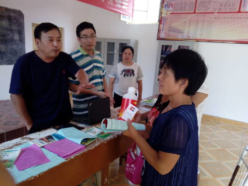 科技助力精準(zhǔn)扶貧，畜牧技術(shù)交流現(xiàn)場會(huì)在縣召開